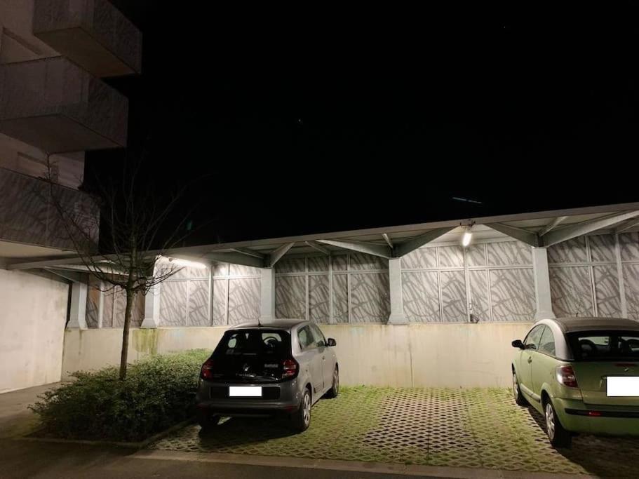 Pourquoi Notre T3 Avec Parking Est Pour Vous ? Apartment Lille Exterior foto
